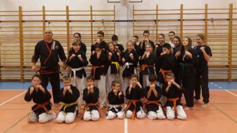 herceghalmi_kempo_csoportkep2016.jpg